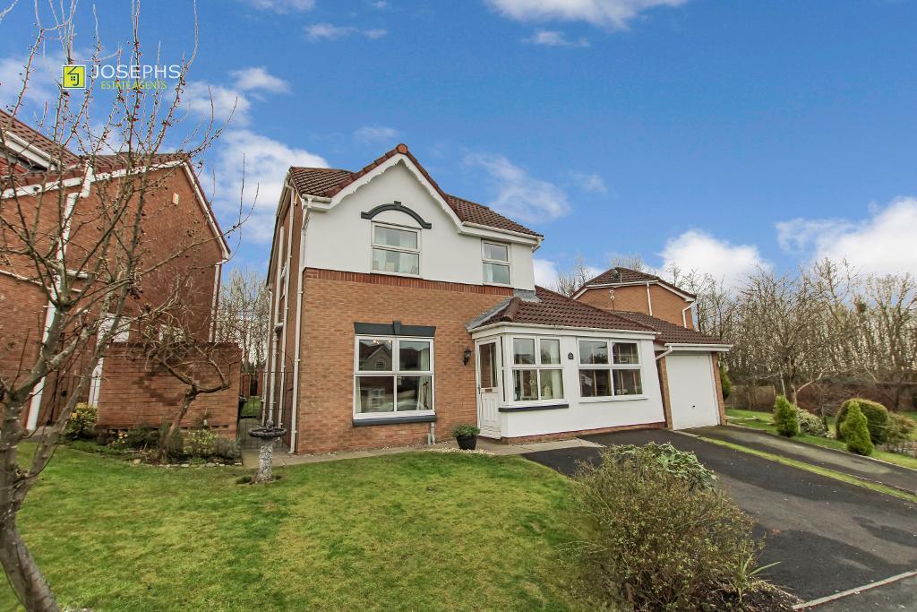 Wellburn Close, Bolton, BL3 3RL