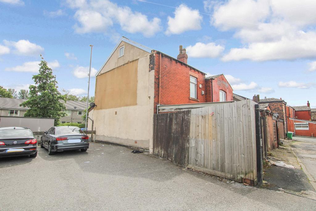 Dean Road, Bolton, BL3 5HP