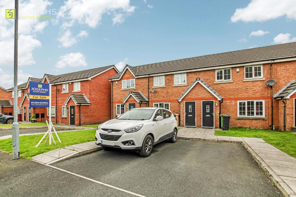 Shawcroft View, Bolton, BL1 8UU