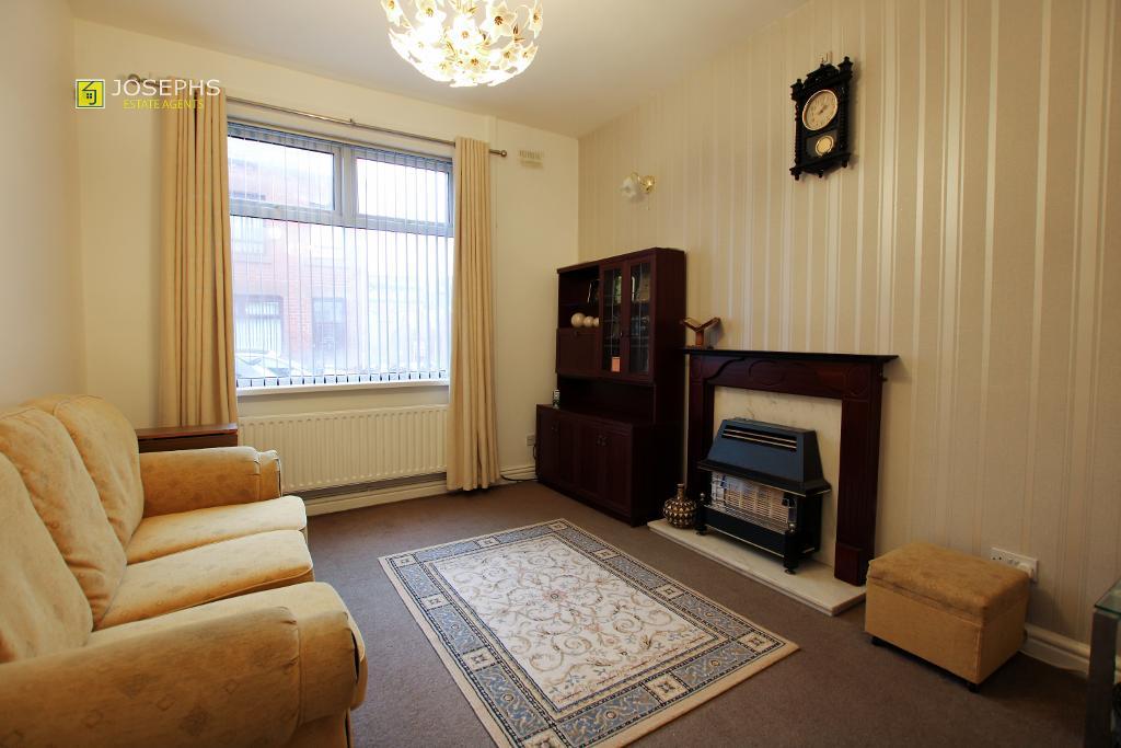 Essingdon Street, Bolton, BL3 6TZ