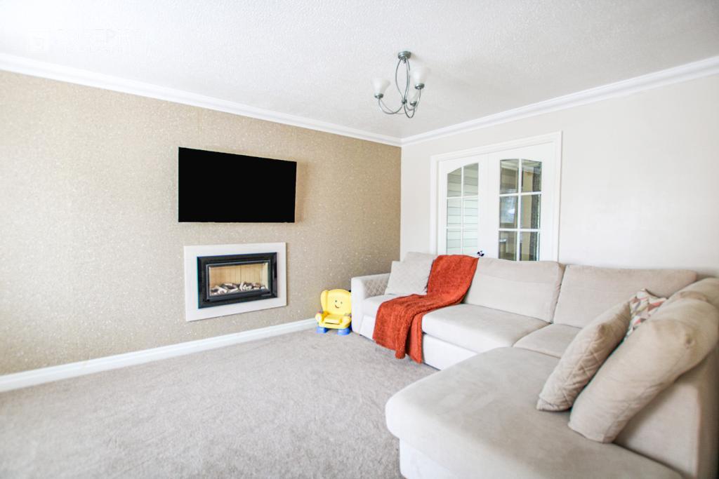 Salterton Drive, Bolton, BL3 3RG