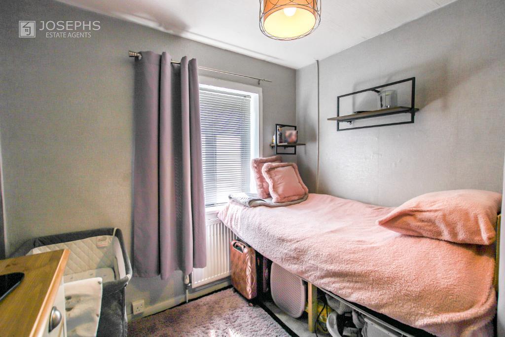 Ainsdale Road, Bolton, BL3 3ER