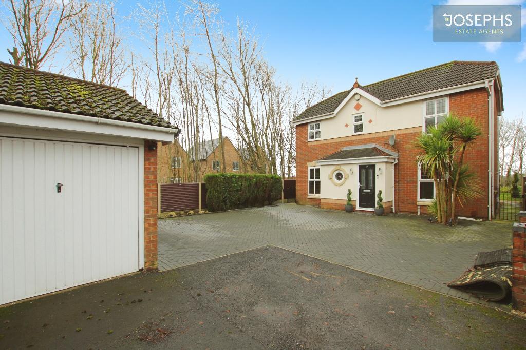 Wellburn Close, Bolton, BL3 3RL