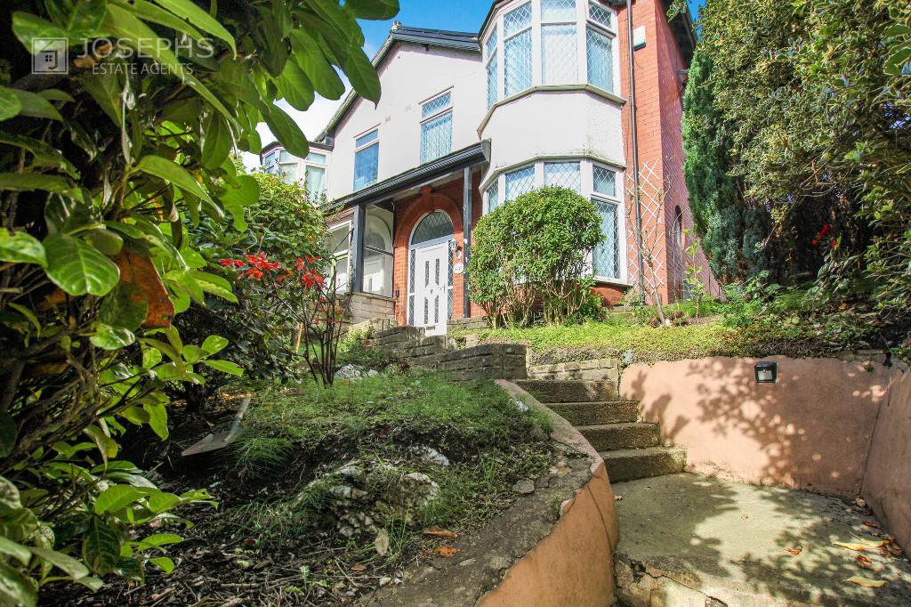 Bury Road, Bolton, BL2 6HX